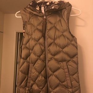 Lululemon  puffy vest